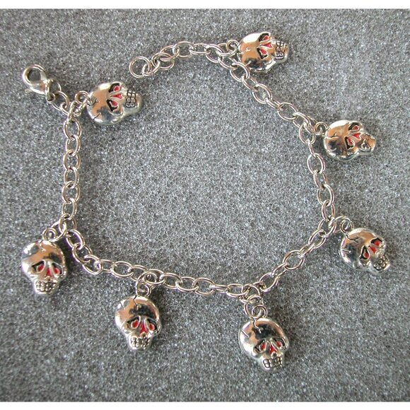Skull Charm Bracelet 7" - Picture 1 of 3